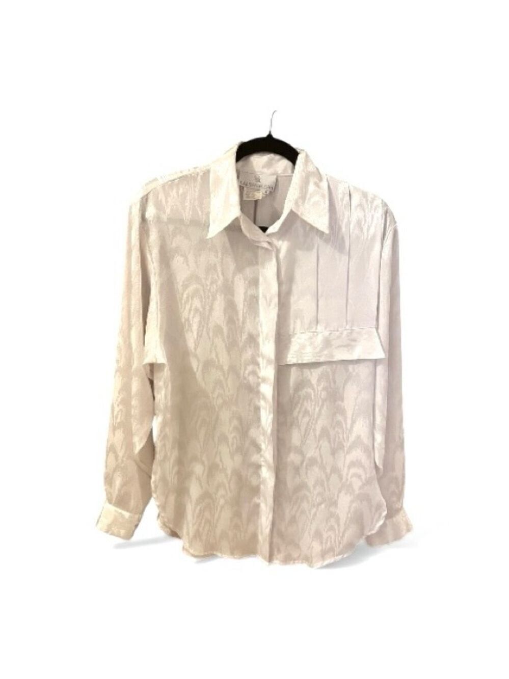 Lauren&Leah Crisp Bright White Long Sleeve Patterned Blouse, Size S, Pleated.